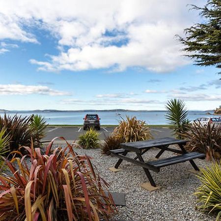 Beachfront Apartment Blackmans Bay Kingston Beach ภายนอก รูปภาพ
